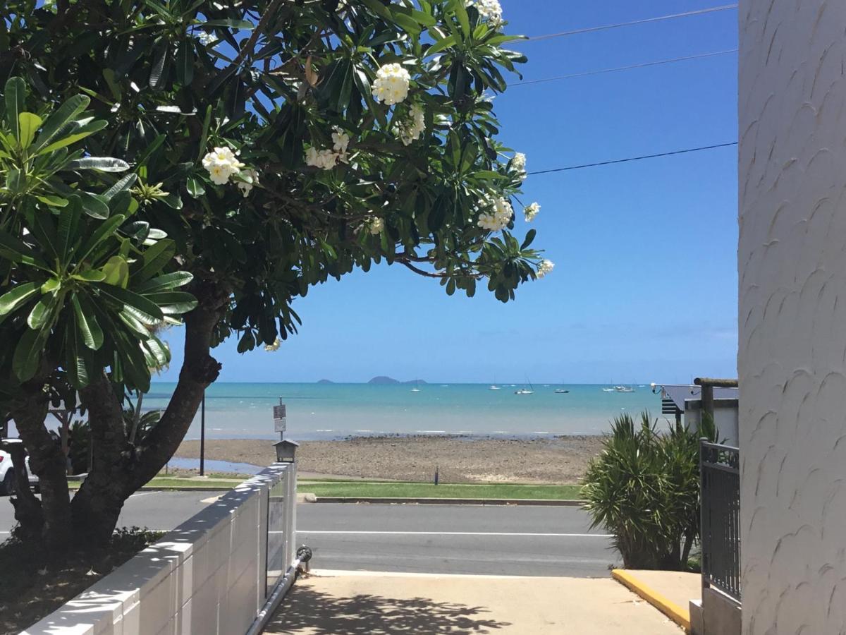 Whitsunday Waterfront Apartments Airlie Beach Buitenkant foto