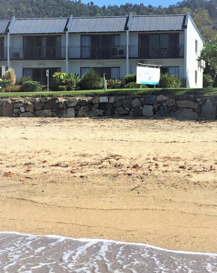Whitsunday Waterfront Apartments Airlie Beach Buitenkant foto