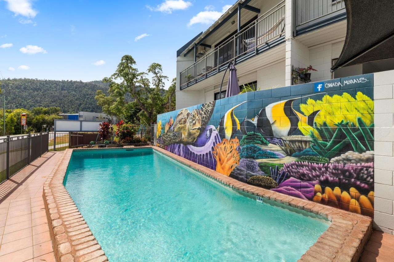 Whitsunday Waterfront Apartments Airlie Beach Buitenkant foto